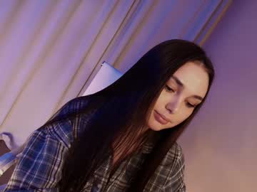 webcam girl hollyextra image #9393547
