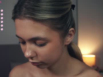 webcam girl mildredgarrett image #8516826