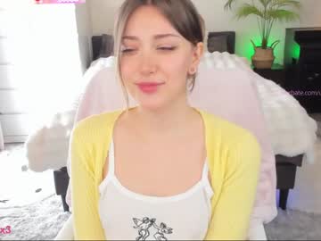 webcam girl uwuxo image #6237065