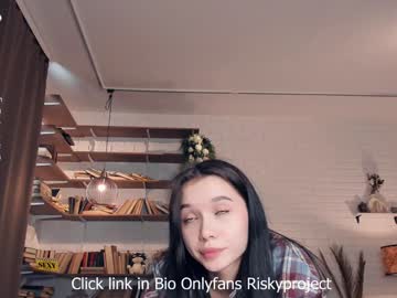 webcam girl riskyproject image #9574166