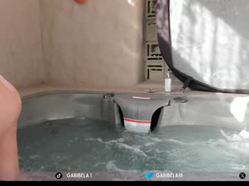 webcam girl gabrielaa_18 image #7104869
