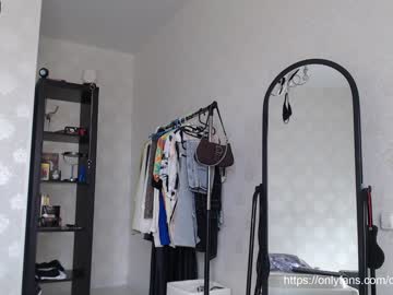 webcam girl _mllymoore_ image #2282487