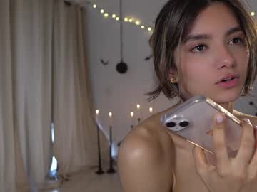 webcam girl urcutelinda image #8101030