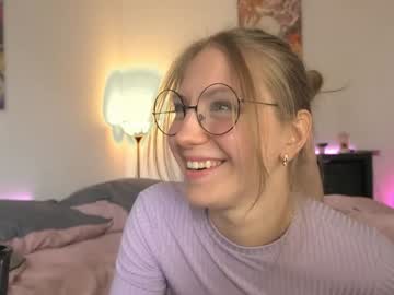 webcam girl hotchillylovers image #7173236