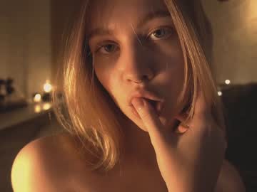 webcam girl bibi_it_is image #2309252