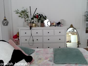 webcam girl honey_devildoll image #1169668