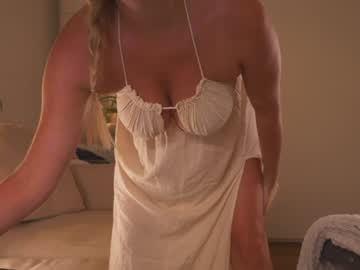 webcam girl saltedhoney image #7683225