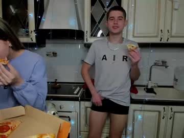 webcam couple family_intrigue image #754053