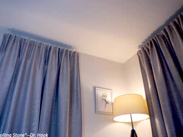 webcam girl x_lily_x image #7483540
