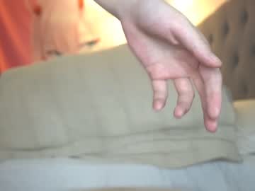 webcam girl petite_fuck image #3968091