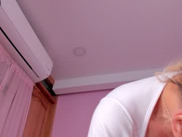 webcam girl bella_adams_ image #4754058