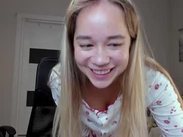 webcam girl kristyspiritedaway image #5020341