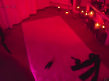 webcam girl taanni_bc image #8375773
