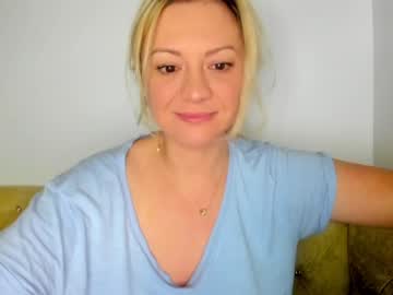 webcam girl kiradivine image #3104429