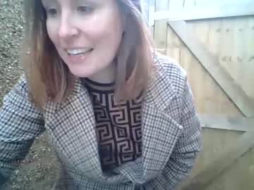 webcam girl eatmypie69 image #5709510