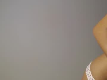 webcam girl trixie_taylor image #6013320