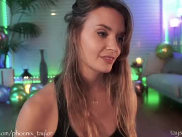 webcam girl phoenix_taylor image #3413929
