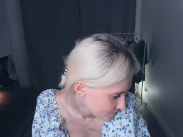 webcam girl lili_summer image #5644353