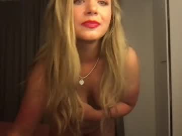 webcam girl champagnefizz image #2986652