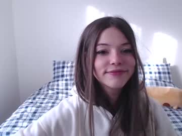 webcam girl christine_horny image #1267015
