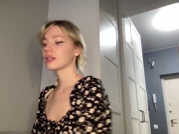 webcam girl angel_from_sky image #2421011