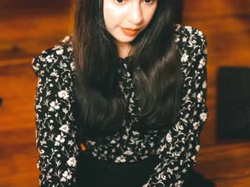 webcam girl ingennui image #2997237