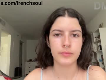 webcam girl frenchava image #7090377