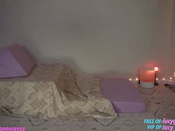 webcam girl lucy_gooosey image #7571793