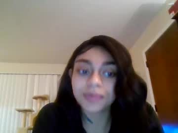webcam girl stickydewbee image #8102151