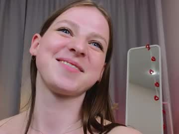 webcam girl dolce_moments image #9476377