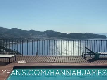 webcam girl hannahjames710 image #1830839