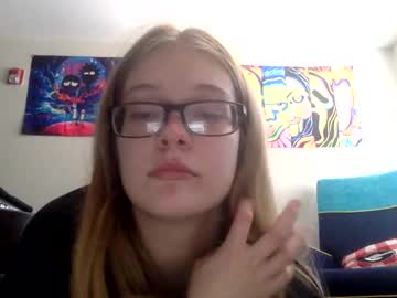 webcam girl blondiebae1 image #8849841
