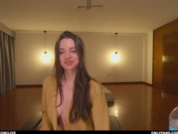 webcam girl cinnabelle image #7961124
