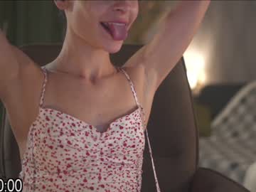 webcam girl _mirrra_ image #490598