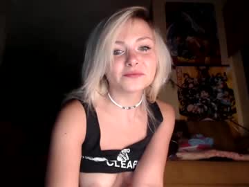 webcam girl kipsy420 image #3078889