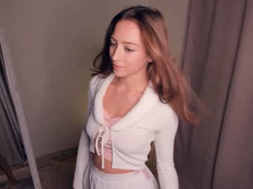 webcam girl wave_of_happy_ image #5678148