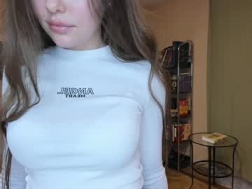 webcam girl sweeties_pie image #3854284