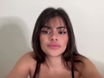 webcam girl poutyselena image #8625466