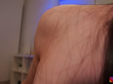 webcam girl lucie_beltran image #5546784