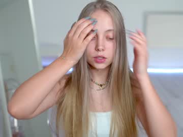 webcam girl appr0ved image #8011618