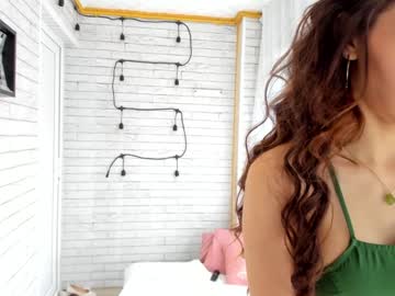 webcam girl sassyt33n image #7437022