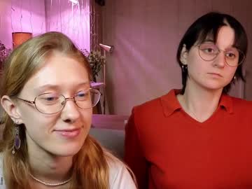 webcam couple jitoon_exe image #7793889