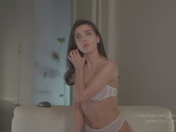 webcam girl _2strangers image #8268145