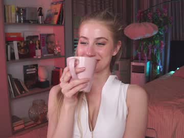 webcam girl _icecrystal image #7857854