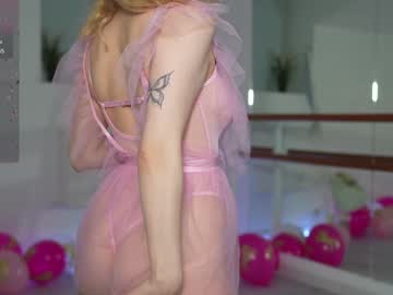 webcam girl april_blush image #7118748