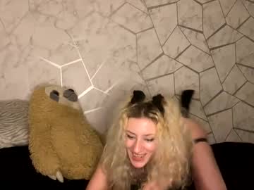 webcam girl leleboo_x image #8377566