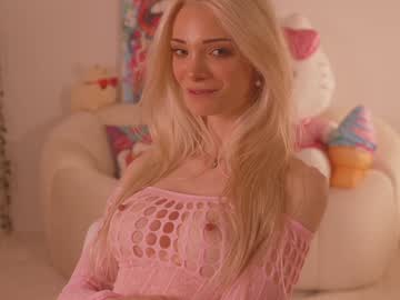 webcam girl bunnydollstella image #8229952