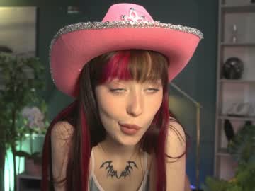 webcam girl ella_knockers_xl image #1901932