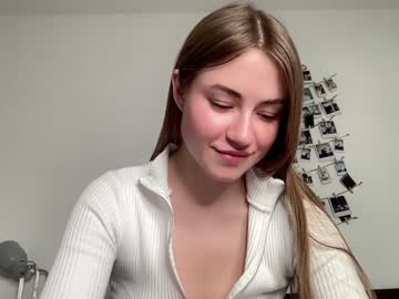 webcam girl strawberryjamx image #1302412