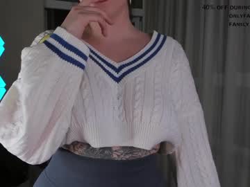 webcam girl aavee image #5523283